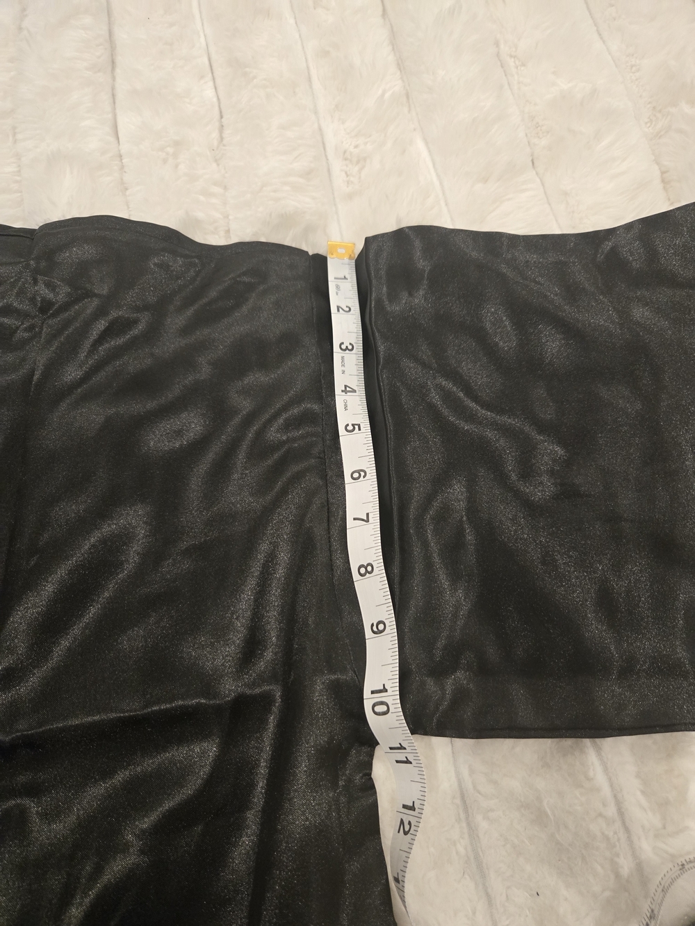 Set Of 5 , Black Satin Robes with Gold "Bridesmaid" and "Maid of Honor" Script - Picture 6 of 12